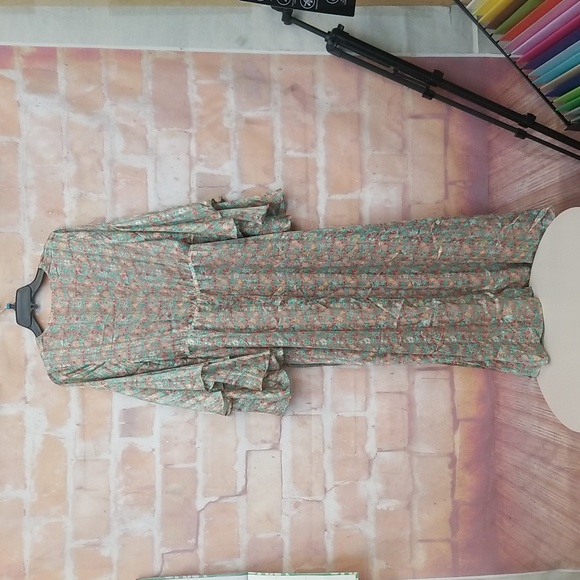 Buddy Love Pink Floral Maxi Dress with Bell Sleeves - Picture 4 of 7